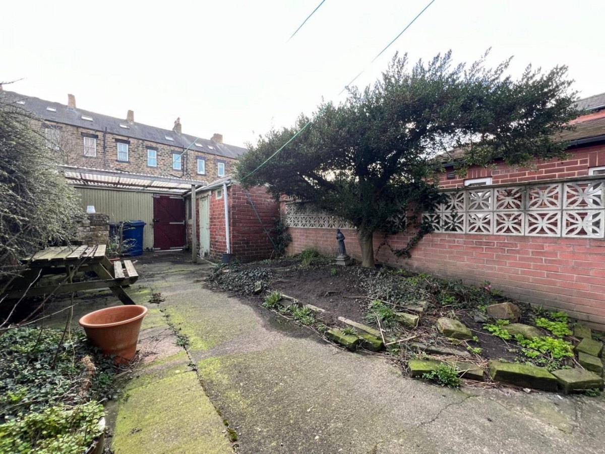Marlborough Terrace, Barnsley, S70 1HD