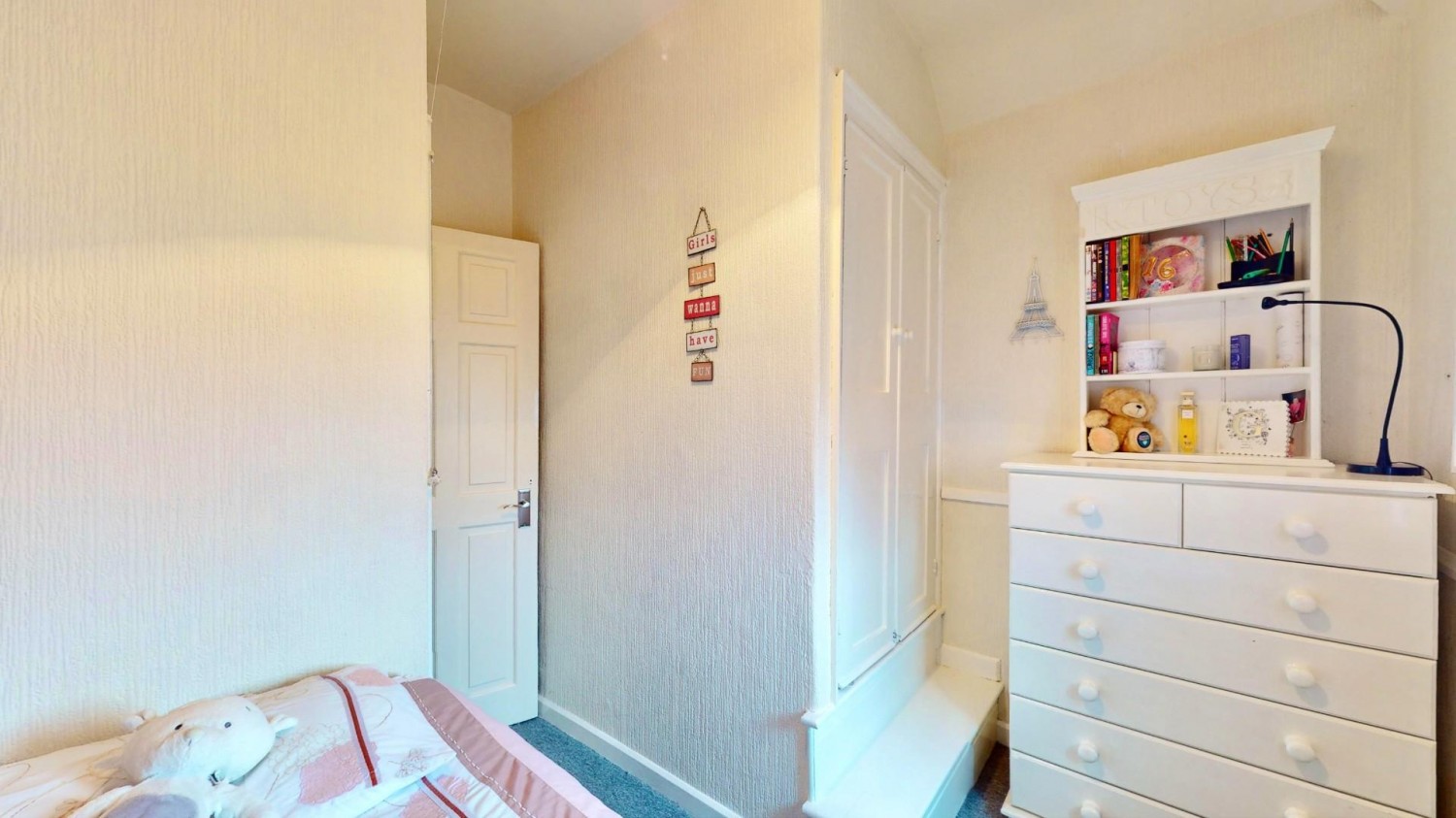 Winterbourne Road, Dagenham, RM8