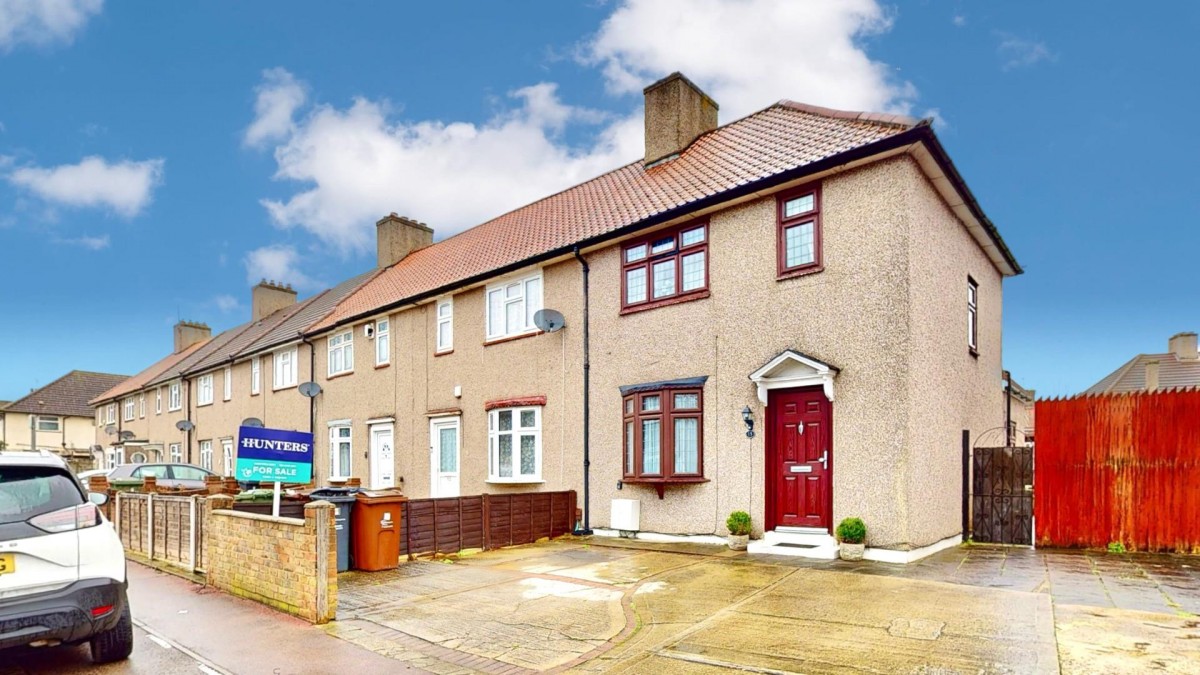 Winterbourne Road, Dagenham, RM8