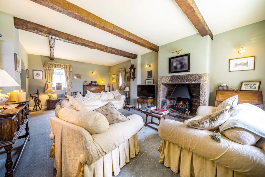 Cliff Farm, East Morton. Bingley Hunters Estate Agents & Letting Agents