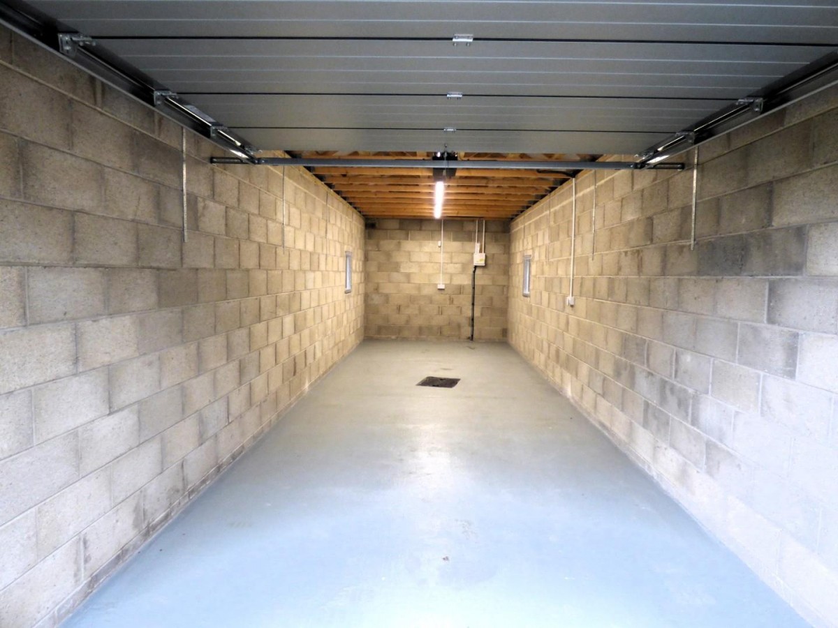 Cliff Farm, East Morton. Bingley