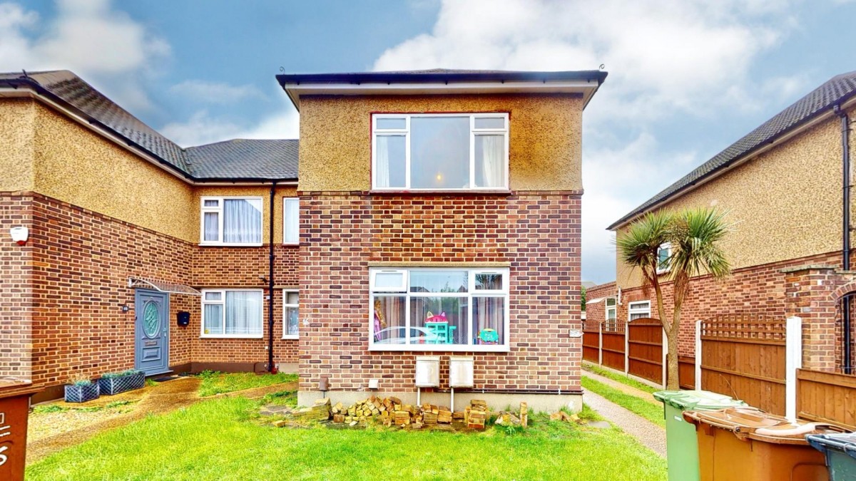 Millbrook Gardens, Chadwell Heath, RM6