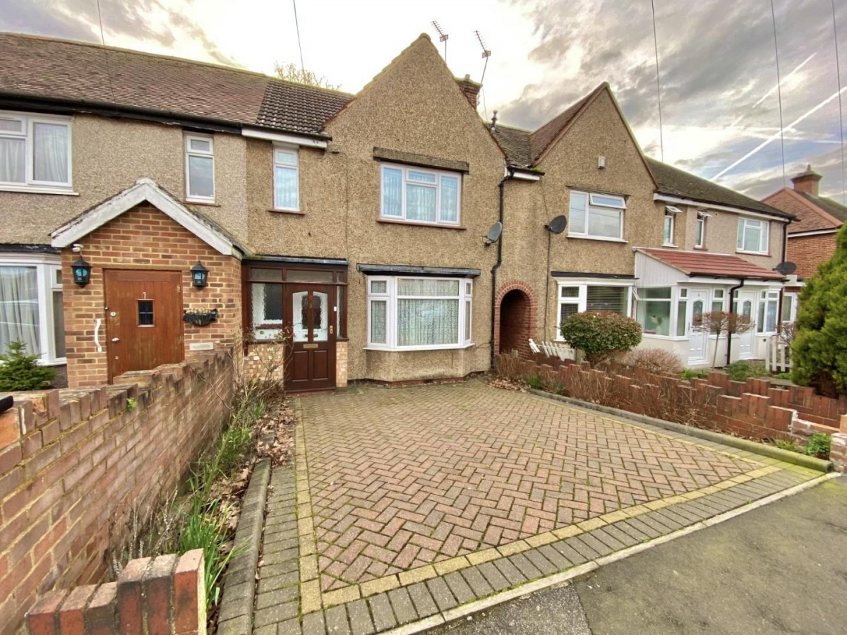Hewens Road, Uxbridge, Middlesex, UB10 0SR