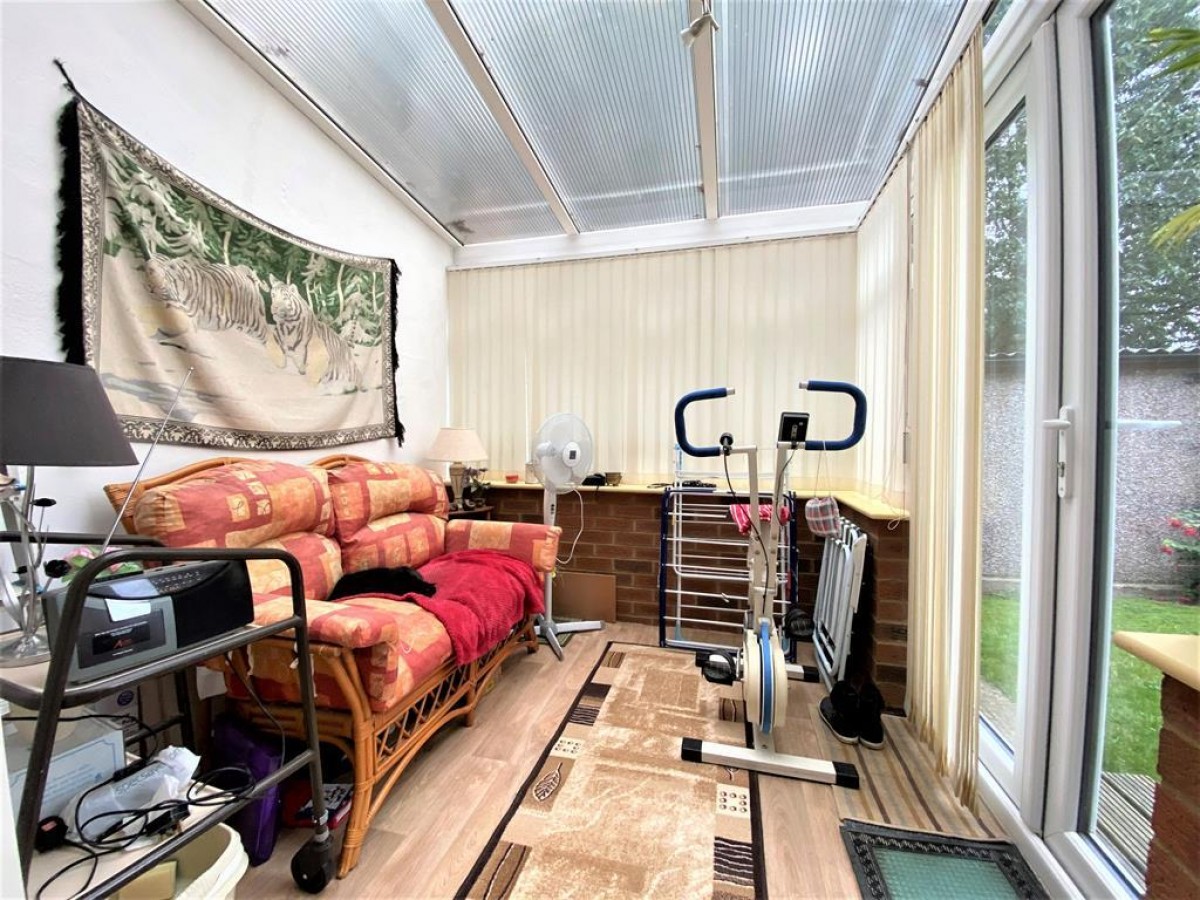 Hewens Road, Uxbridge, Middlesex, UB10 0SR