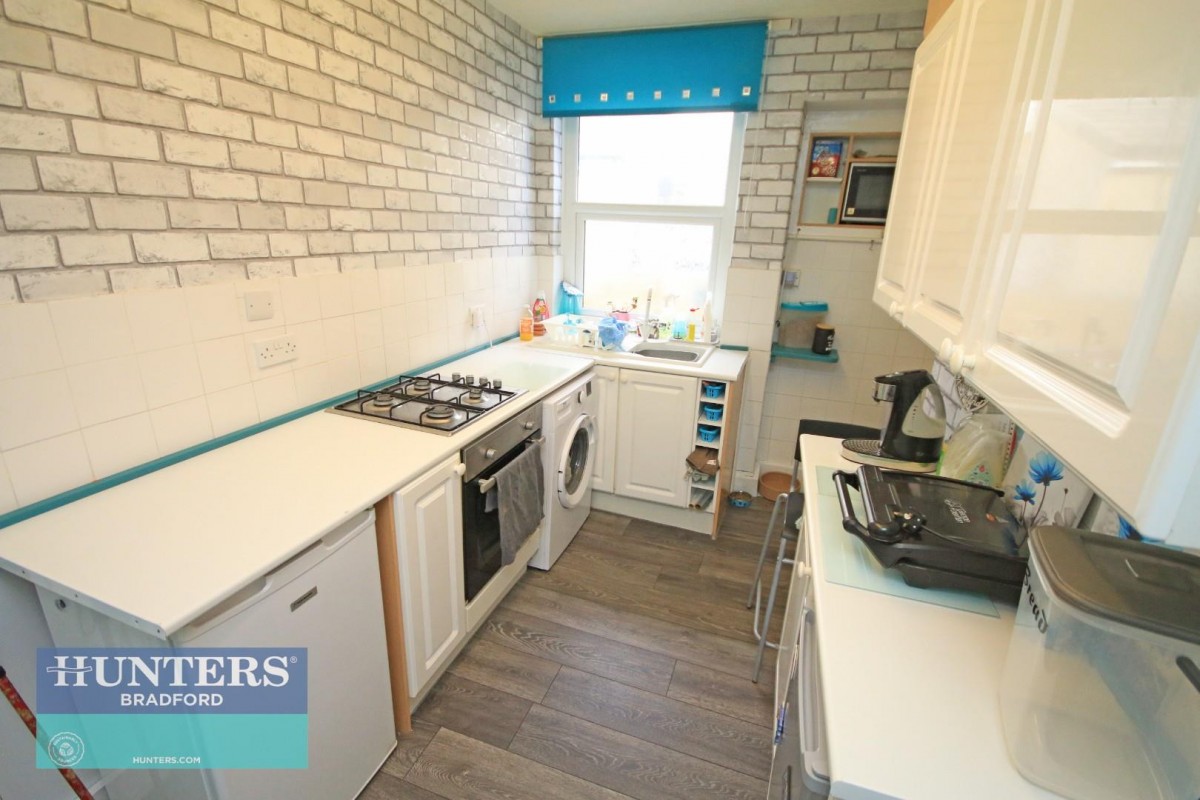 Tyersal Avenue Tyersal, Bradford, West Yorkshire, BD4 8HJ