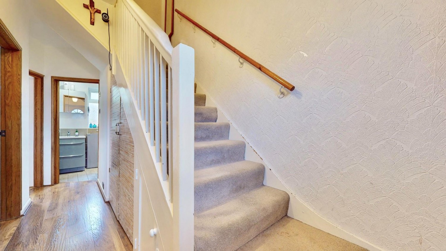 Valence Avenue, Dagenham, RM8