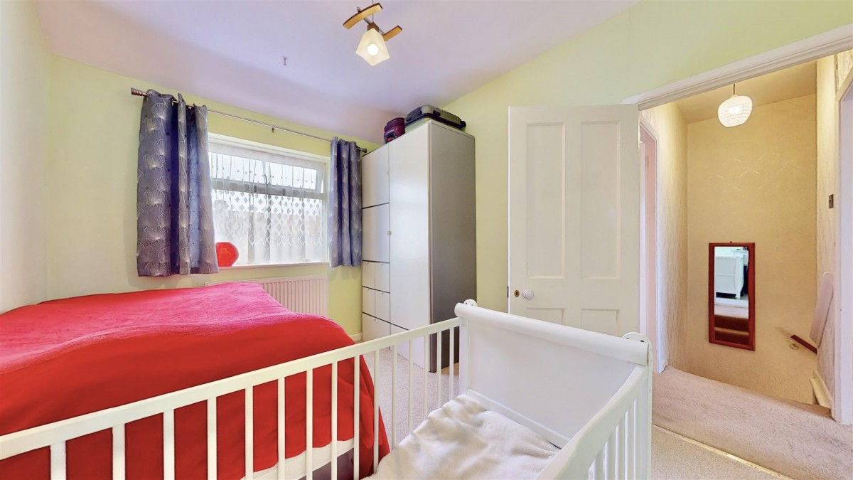 Valence Avenue, Dagenham, RM8