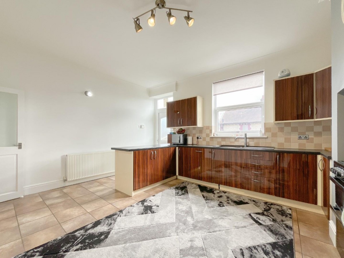 Wakefield Road, Earlsheaton, Dewsbury