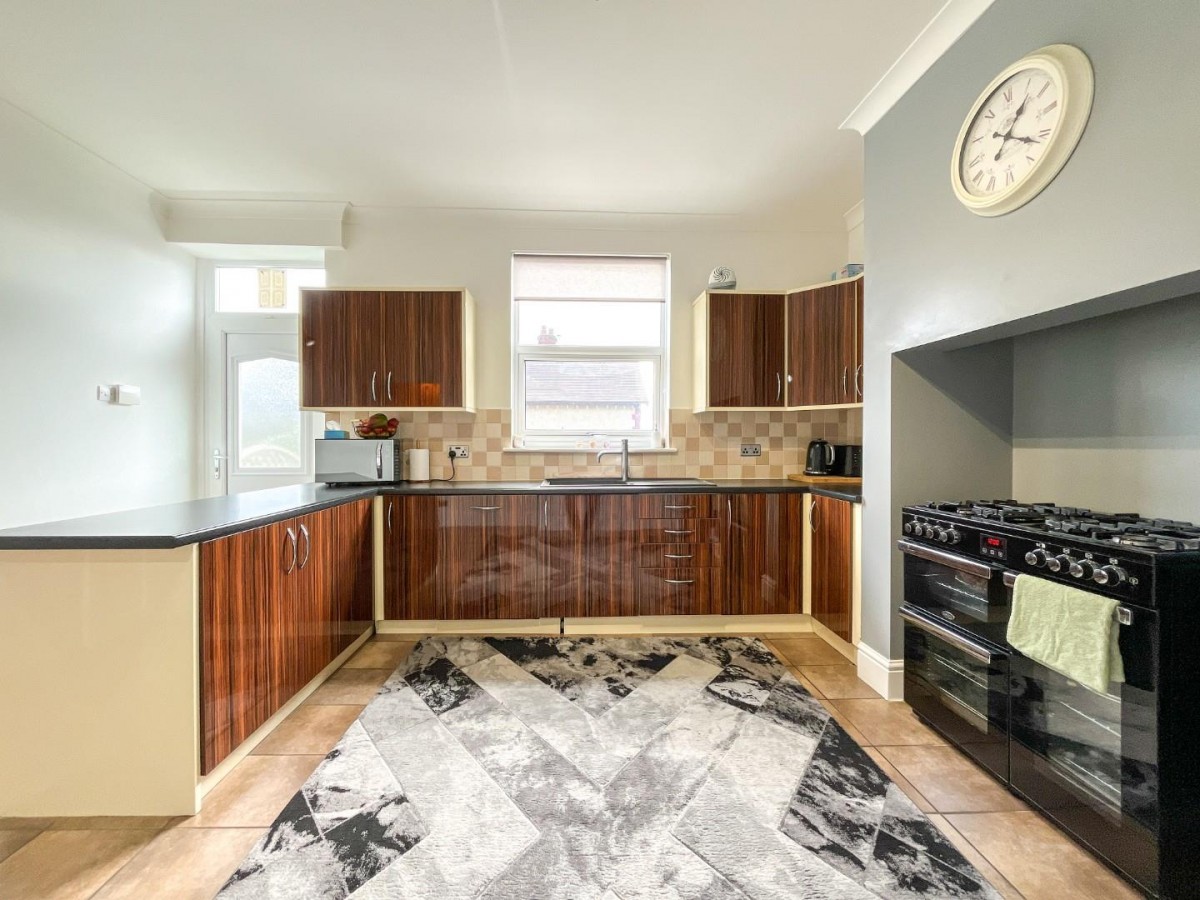 Wakefield Road, Earlsheaton, Dewsbury