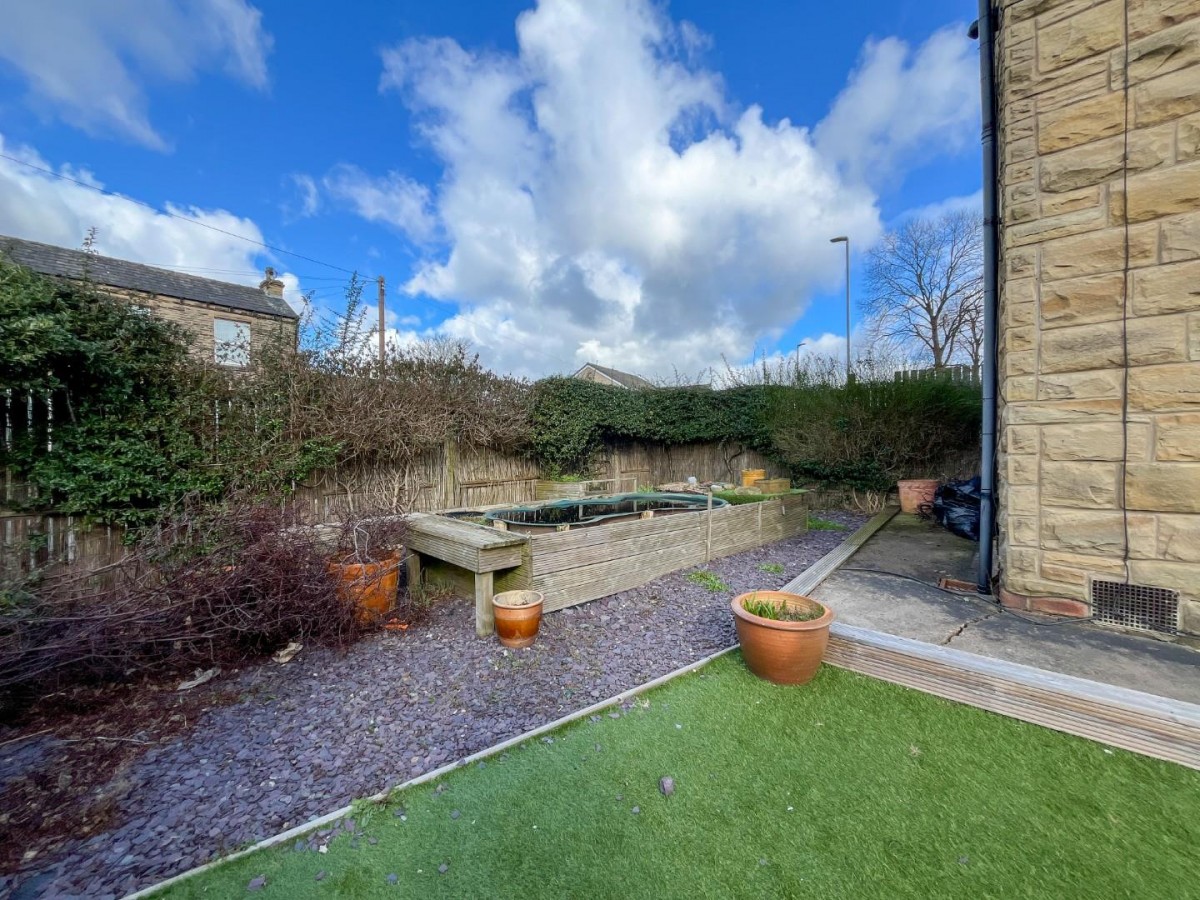 Wakefield Road, Earlsheaton, Dewsbury