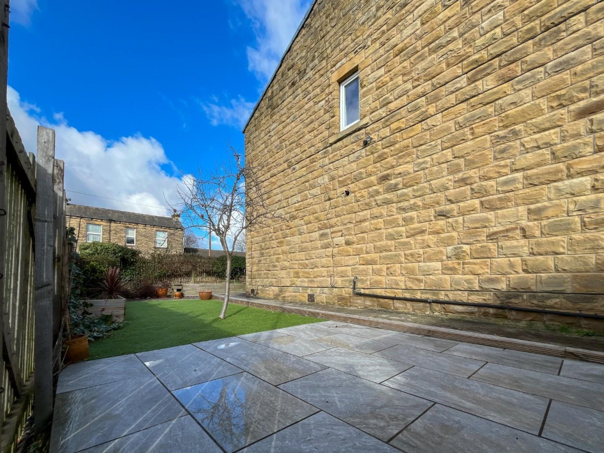 Wakefield Road, Earlsheaton, Dewsbury
