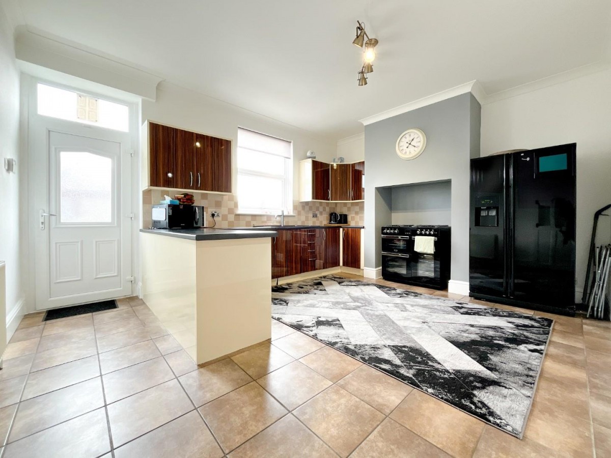Wakefield Road, Earlsheaton, Dewsbury