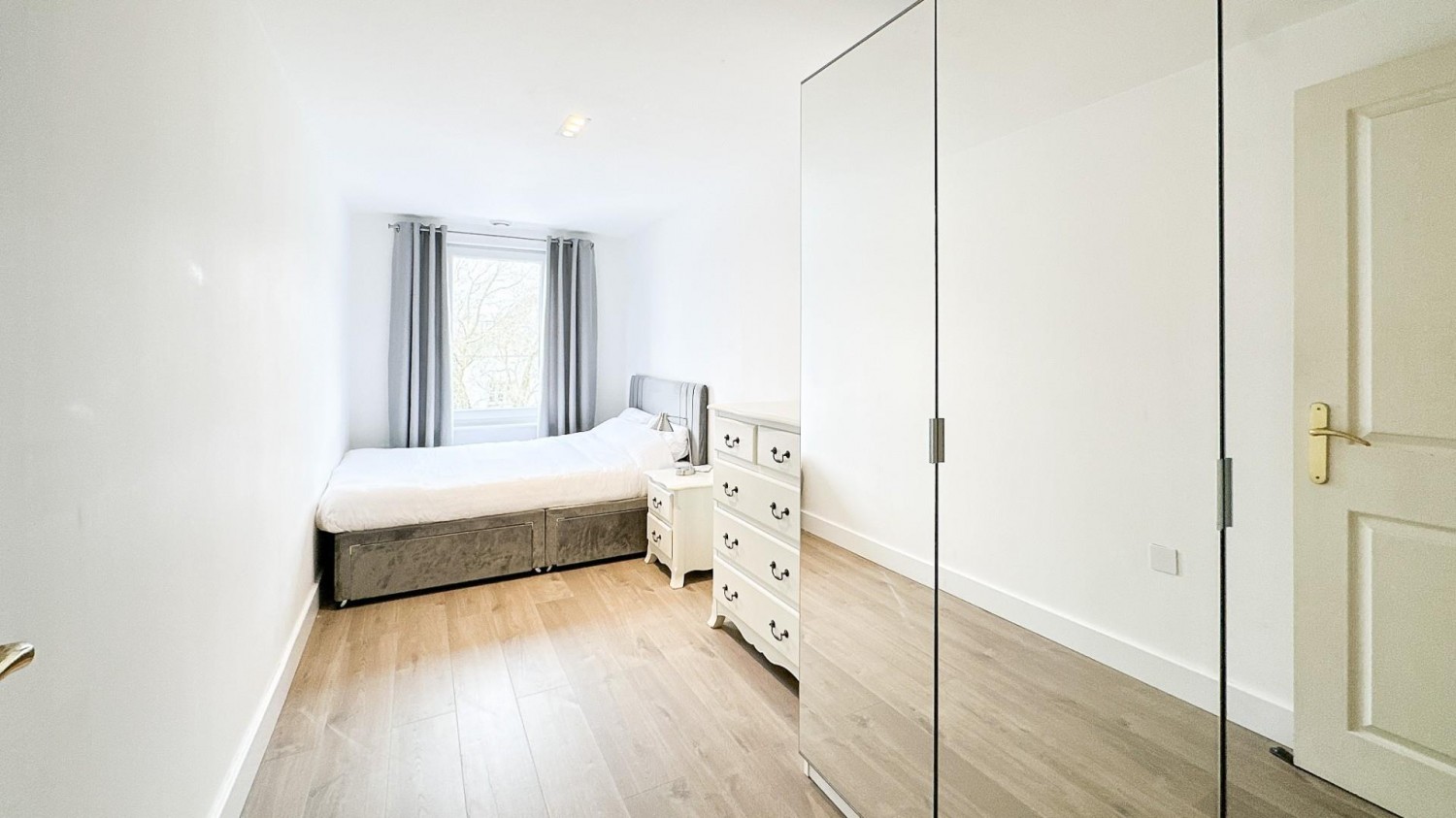 Squires Court, Bedminster Parade, Bristol, BS3 4BX