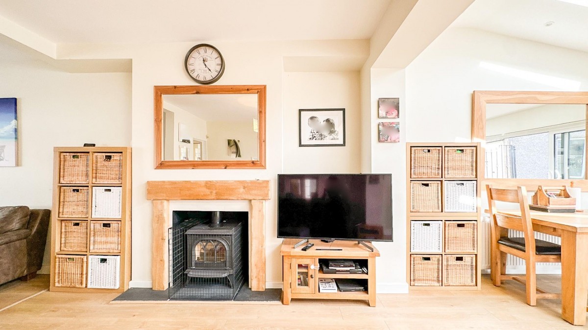 Queensdale Crescent, Knowle, Bristol, BS4