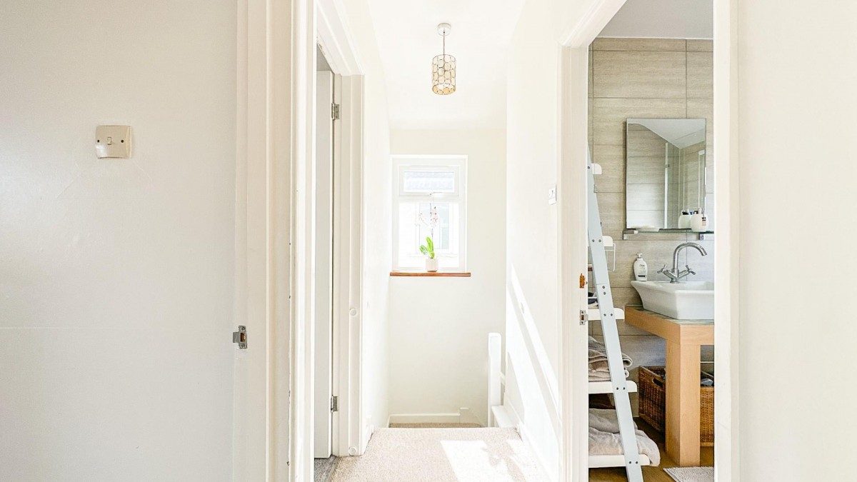 Queensdale Crescent, Knowle, Bristol, BS4