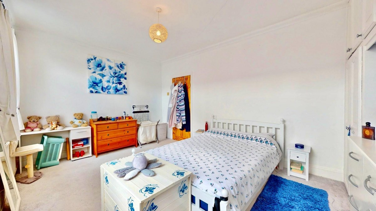 Eric Road, Chadwell Heath, RM6