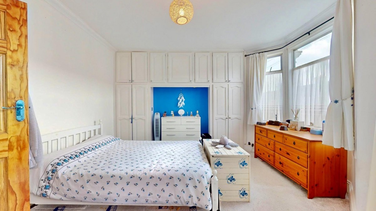 Eric Road, Chadwell Heath, RM6