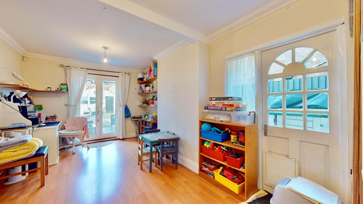 Eric Road, Chadwell Heath, RM6