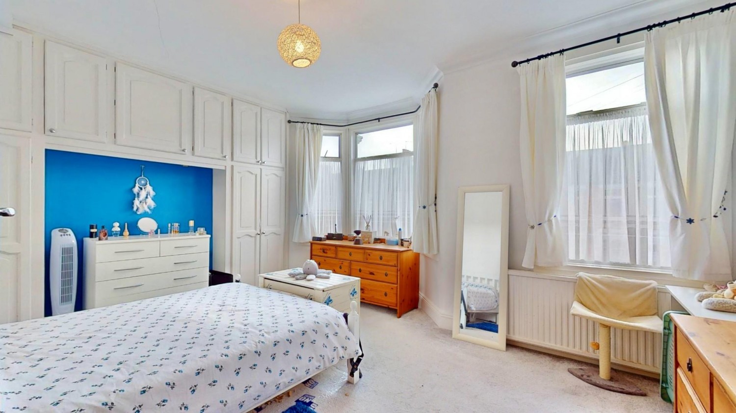 Eric Road, Chadwell Heath, RM6