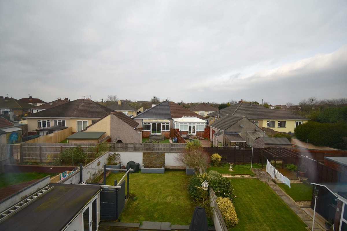 Brockhurst Gardens, St George, Bristol, BS15 1BU.