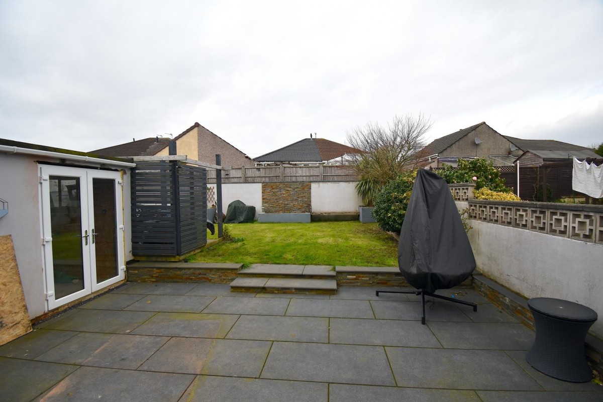 Brockhurst Gardens, St George, Bristol, BS15 1BU.