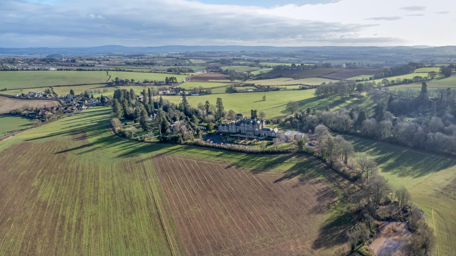 The East Wing, Bryngwyn Manor, Hereford, Herefordshire, , HR2 8EQ