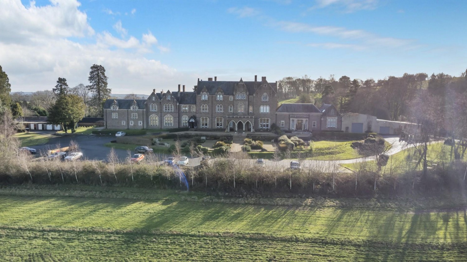 The East Wing, Bryngwyn Manor, Hereford, Herefordshire, , HR2 8EQ