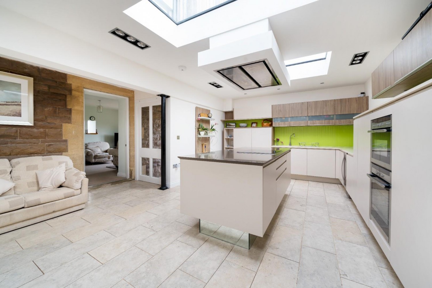 The East Wing, Bryngwyn Manor, Hereford, Herefordshire, , HR2 8EQ