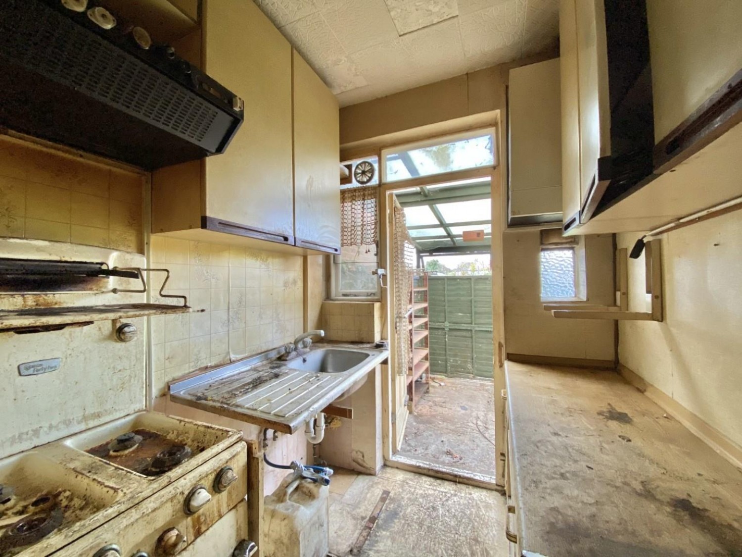 Westbury Avenue, Southall