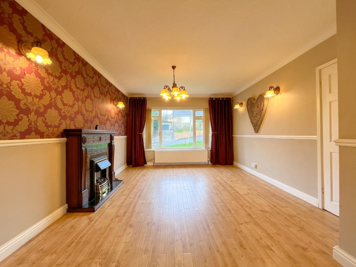 Glen Avenue, Batley
