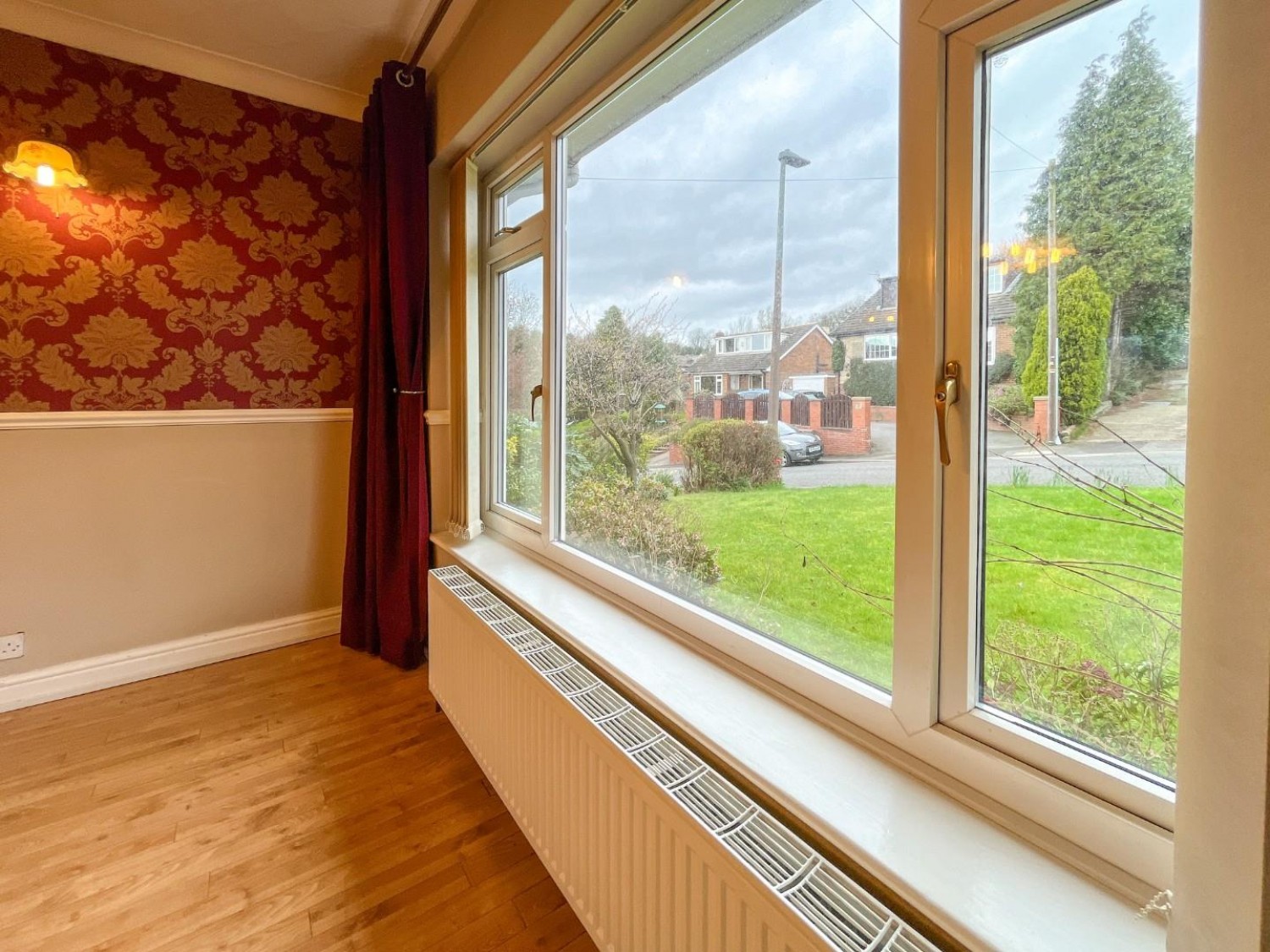 Glen Avenue, Batley