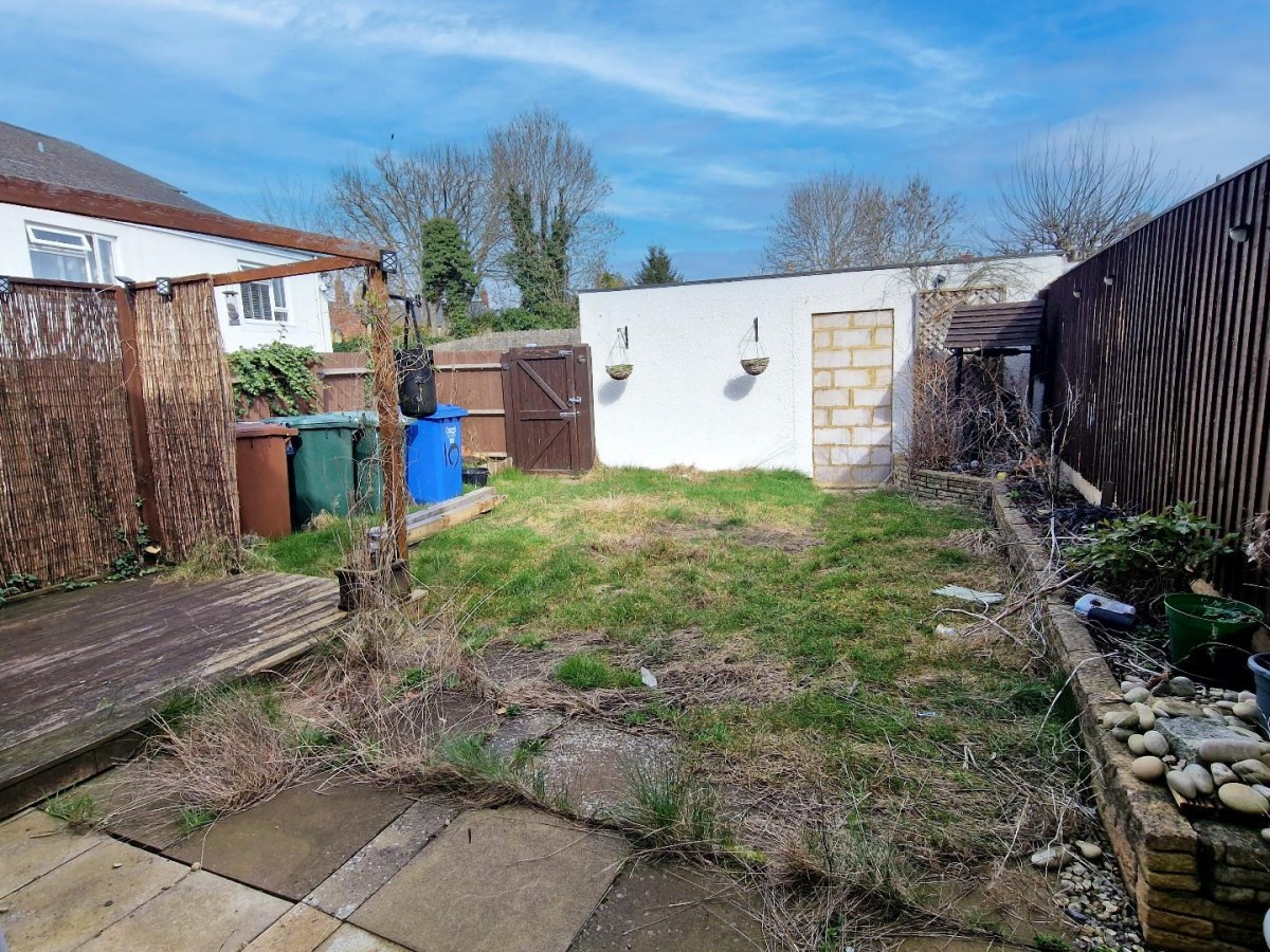 Hailles Gardens, Bicester