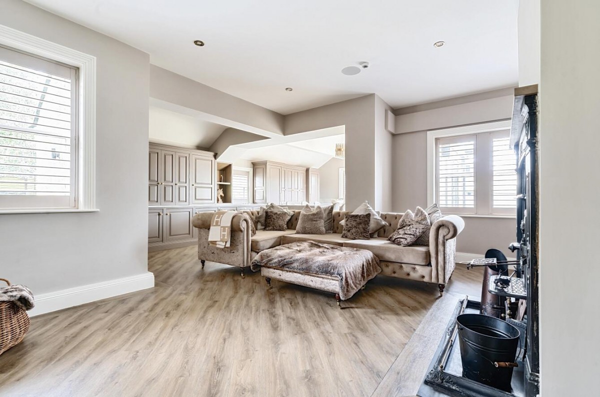 Roundwood Road, Baildon