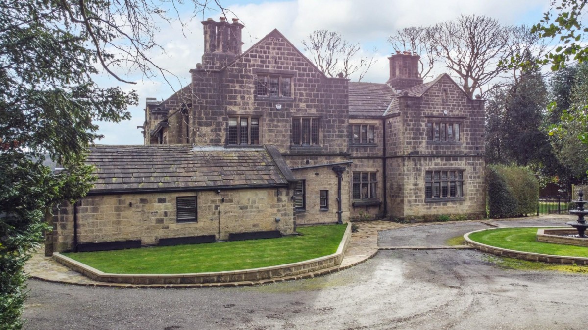 Roundwood Road, Baildon