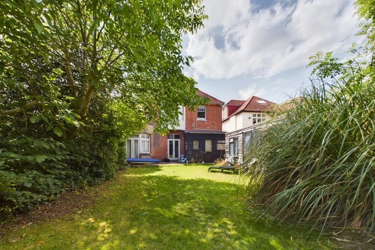 Thornbury Avenue, Southampton