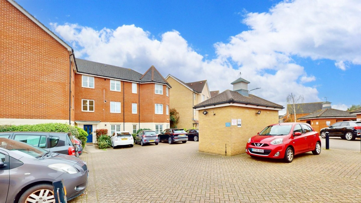 Sherman Gardens, Chadwell Heath, RM6