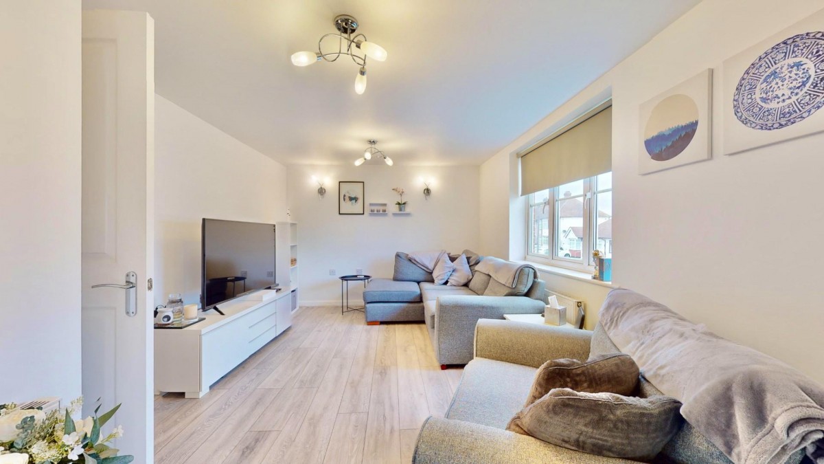Sherman Gardens, Chadwell Heath, RM6