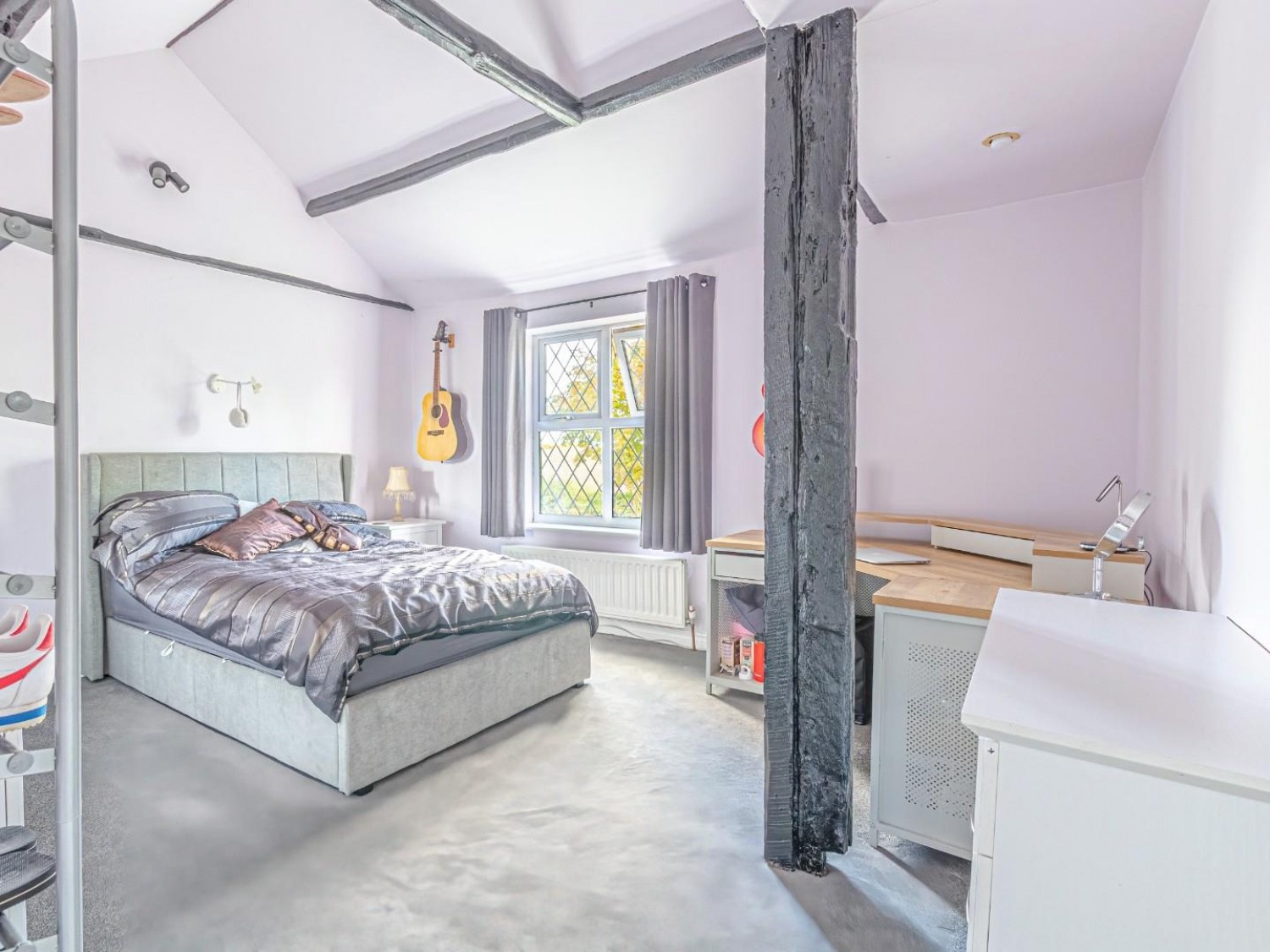 Corner Farm, Leighton Road, Stanbridge