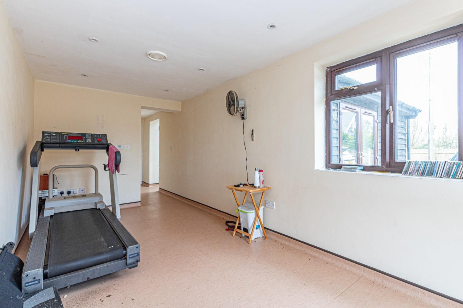 Corner Farm, Leighton Road, Stanbridge