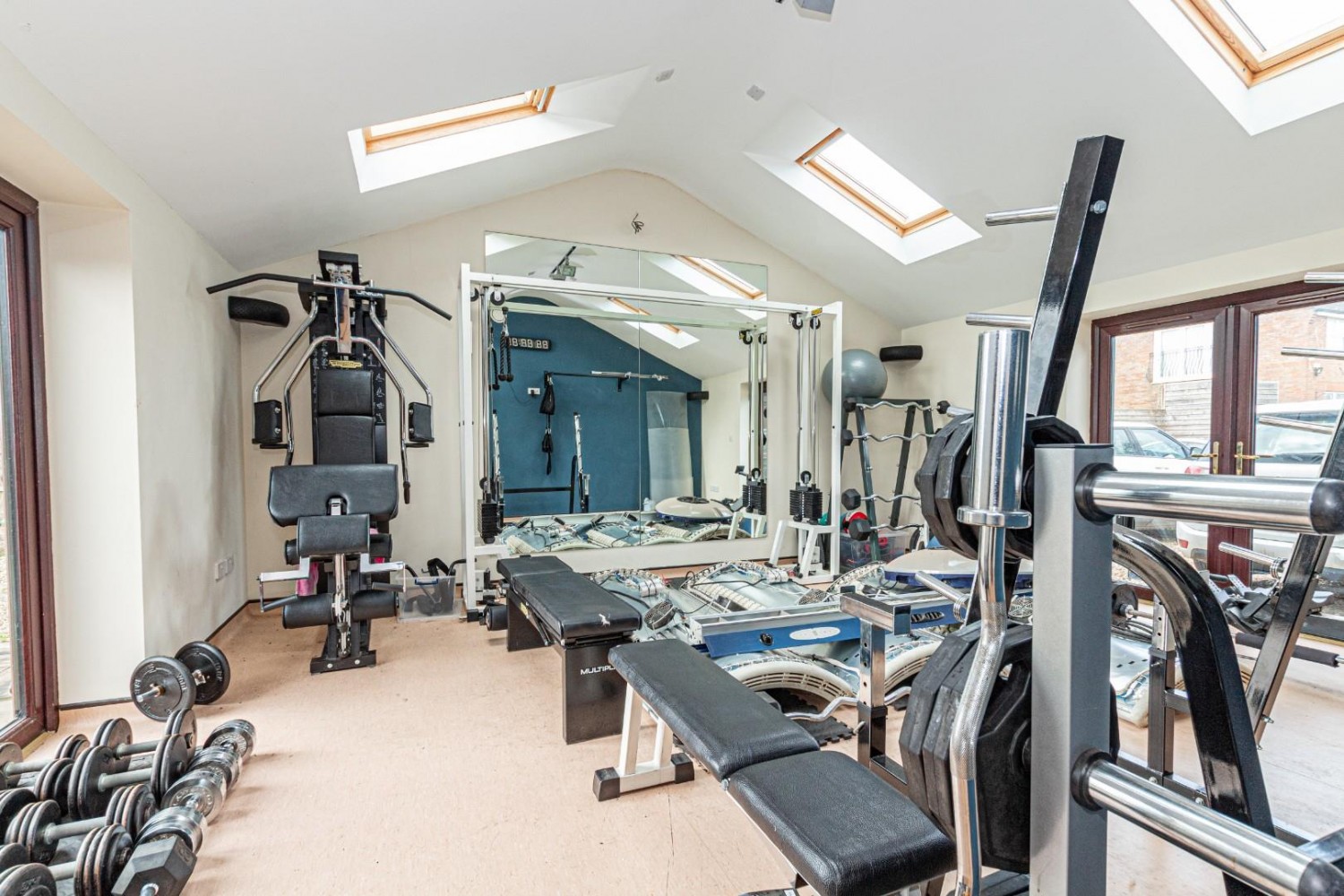 Corner Farm, Leighton Road, Stanbridge