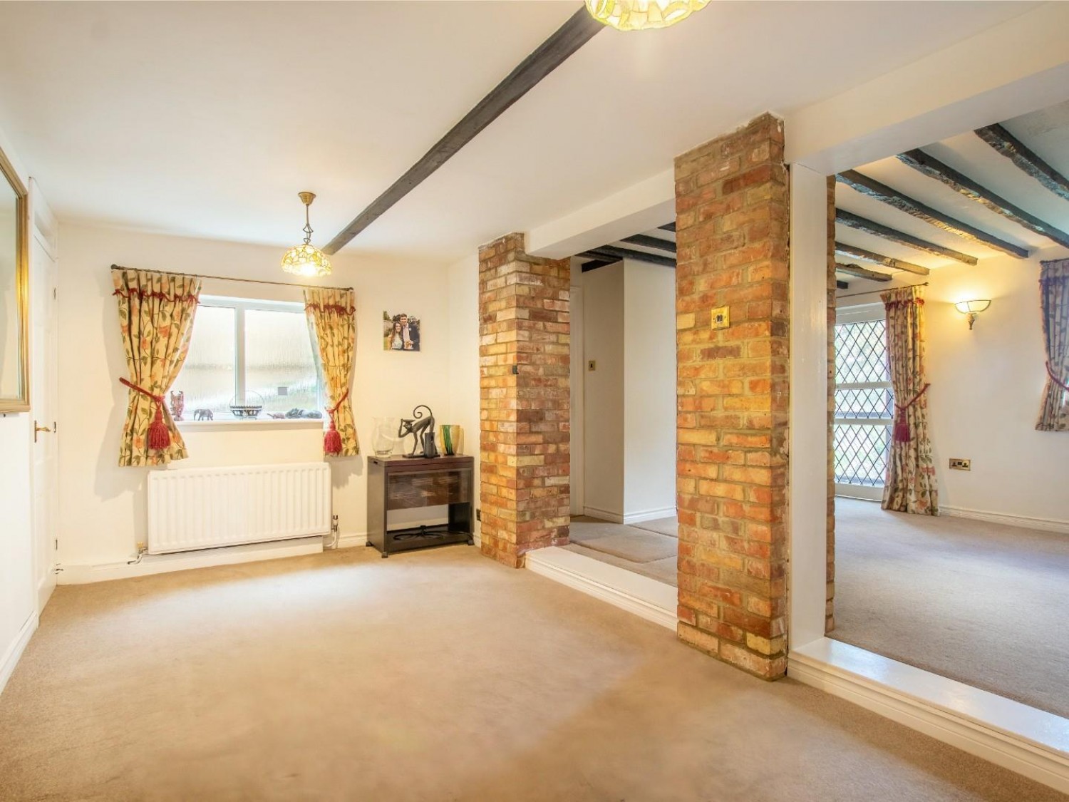 Corner Farm, Leighton Road, Stanbridge