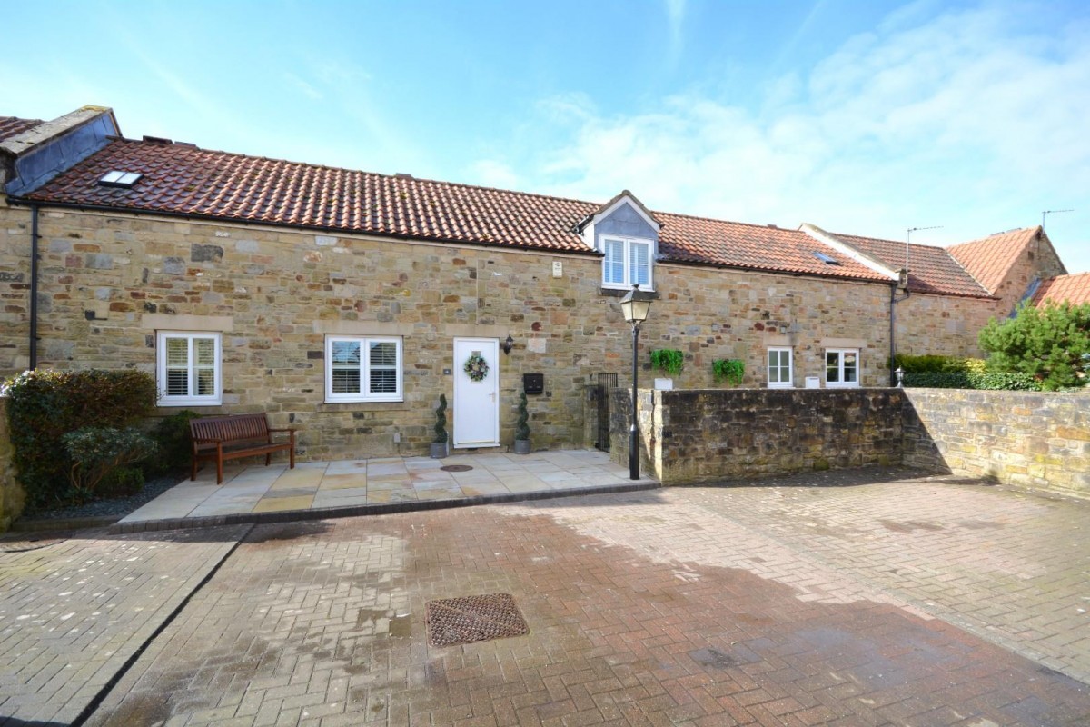 Tudhoe Hall Farm Court, Tudhoe Village