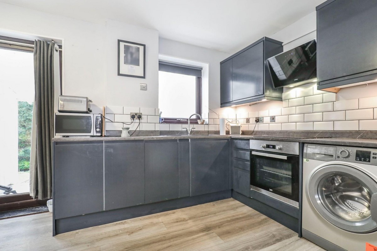 Norwood Grove, Harrogate, HG3 2XL