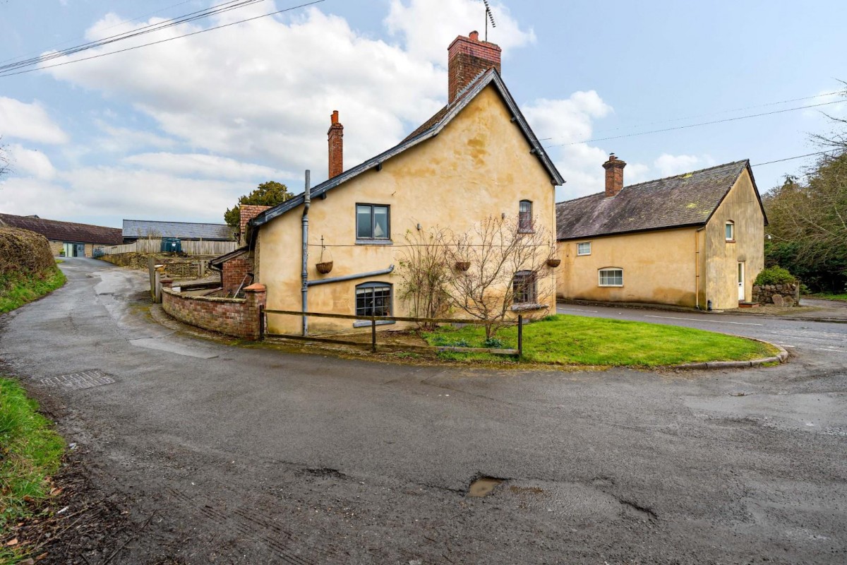 Adforton Farm, Adforton, Leintwardine, Craven Arms, Herefordshire, SY7 0NF