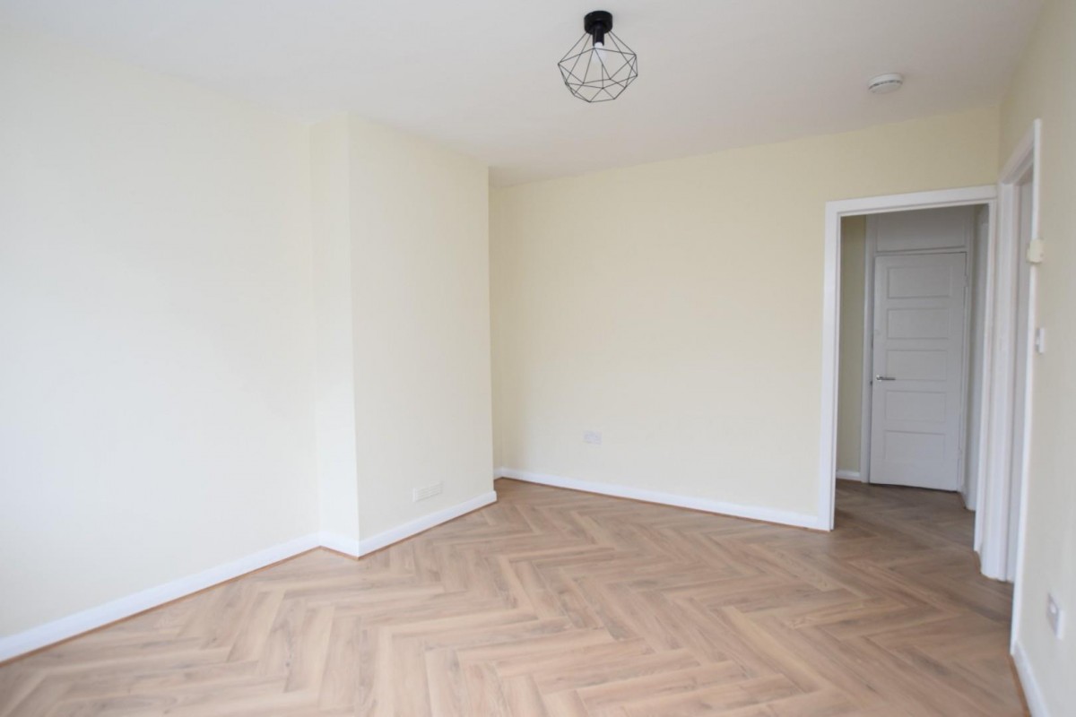 Grantham Gardens, Chadwell Heath, RM6