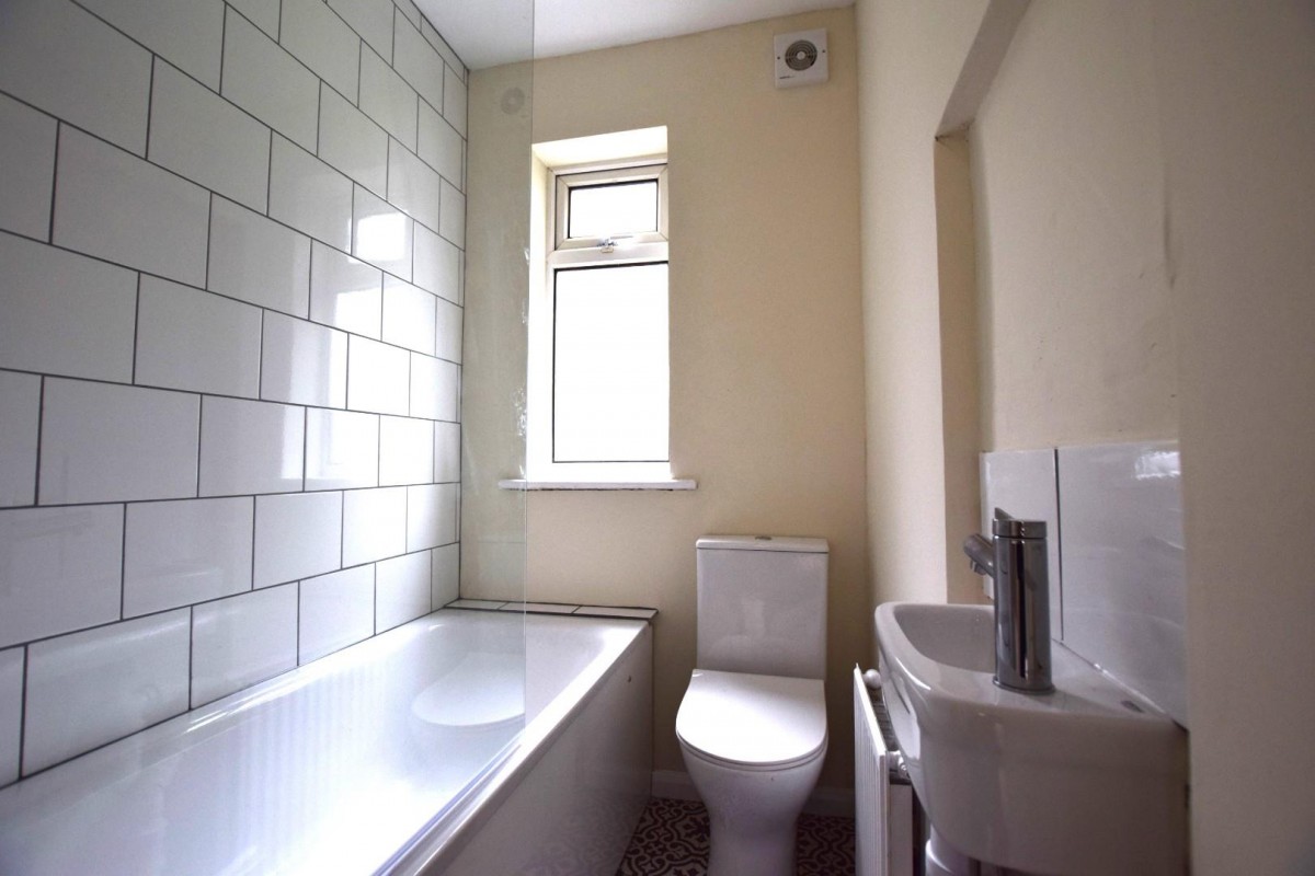 Grantham Gardens, Chadwell Heath, RM6