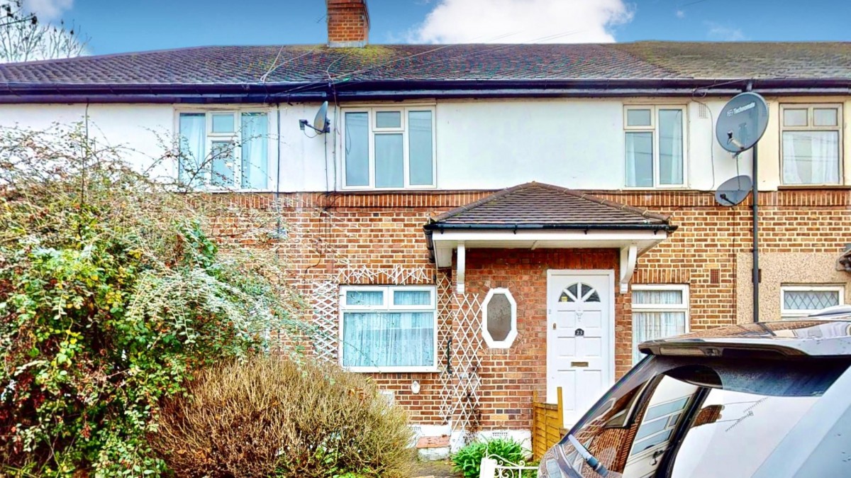 Grantham Gardens, Chadwell Heath, RM6