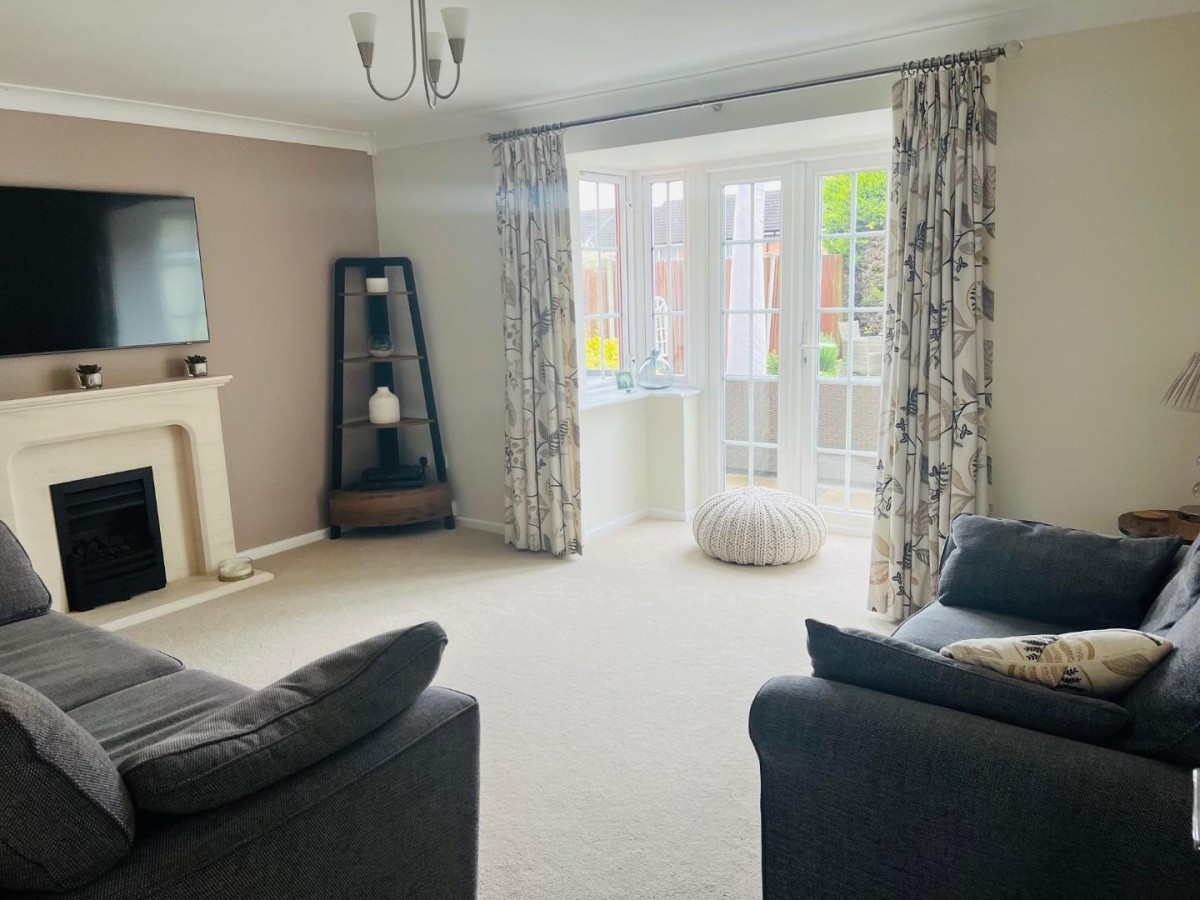 Jackdaw Close, Stevenage, SG2 9DA