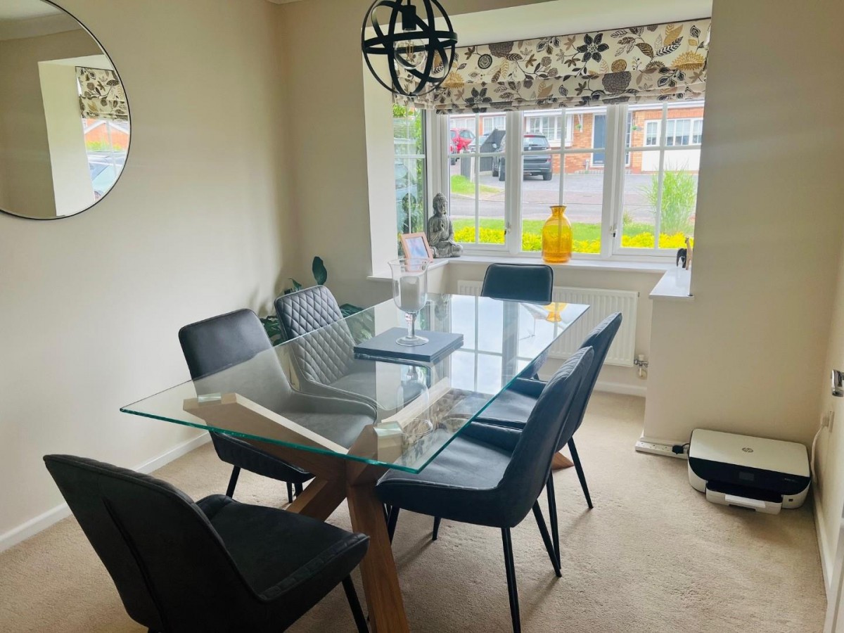 Jackdaw Close, Stevenage, SG2 9DA
