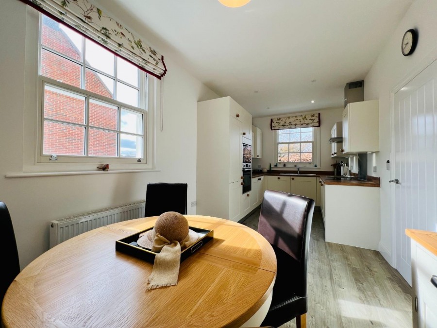 TENTERDEN Hunters Estate Agents & Letting Agents